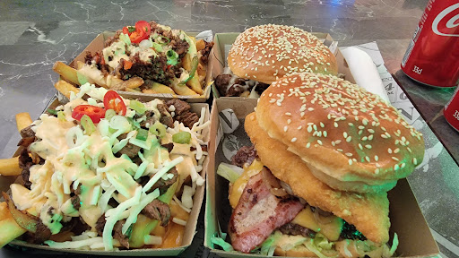 Photo of Madbuns Swansea - 32 St Helen's Rd, Swansea SA1 4AY